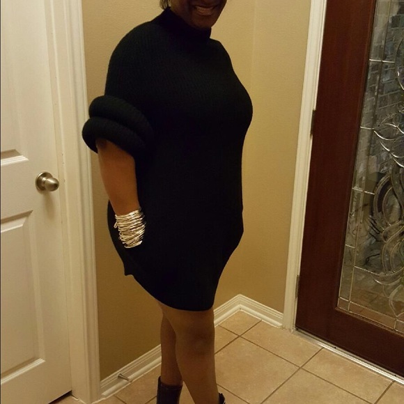 Black Sweater - Picture 1 of 1