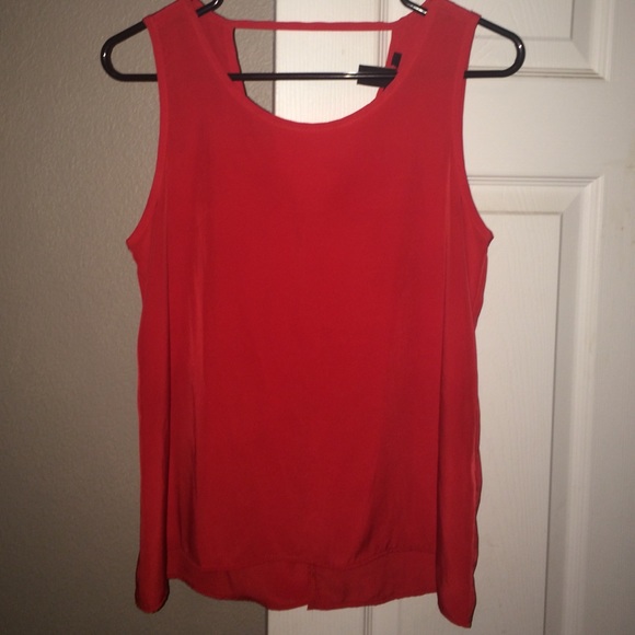 Tank - Picture 1 of 2