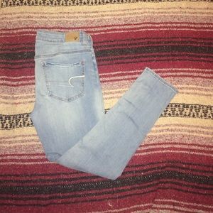AE light wash jeans