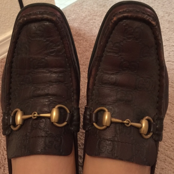 Gucci! authentic model! %100 real.