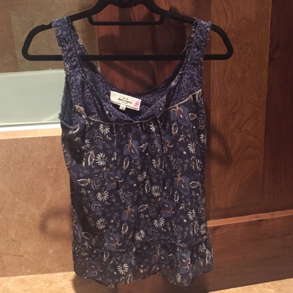 Blue patterned Abercrombie tank top