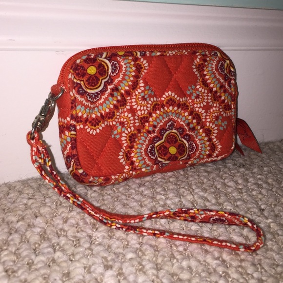 Vera Bradley wristlet - Picture 1 of 1