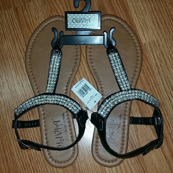 ❌ SOLD ❌ Olivia Rhinestone Thong Sandals