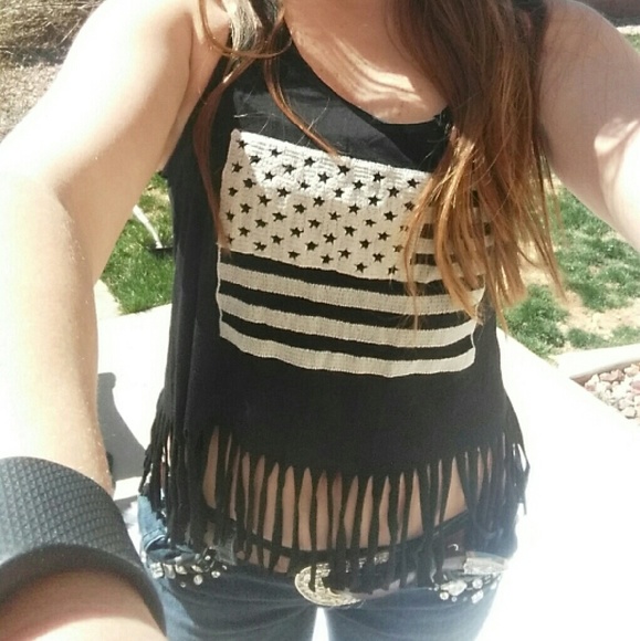 Sale! << 4th of July American Flag Fringe Tank >> - Picture 4 of 4