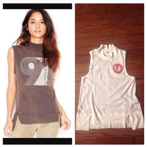 Free People Tops - NWOT Free People graphic tank!!