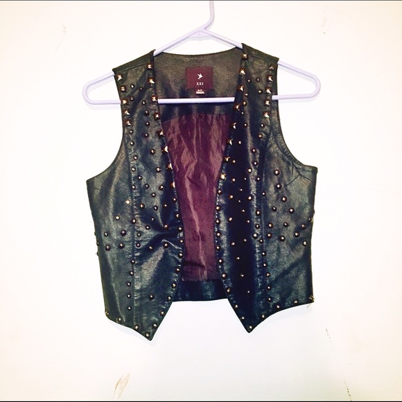 Vegan Leather vest with studs