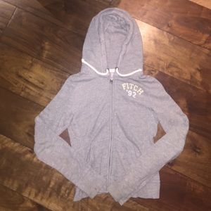 Gray Abercrombie sweatshirt