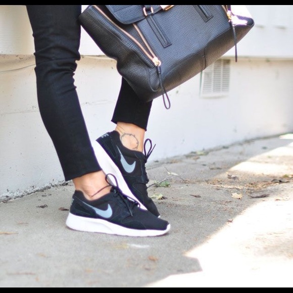 *sold* Nike kaishi run