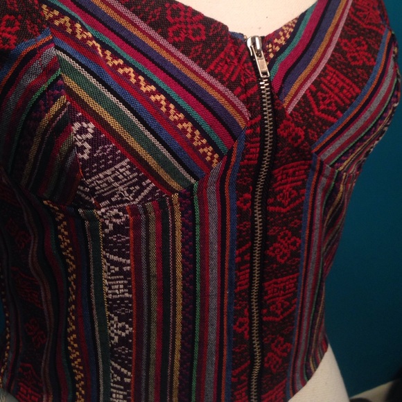 Zip Up Crop - Picture 2 of 3