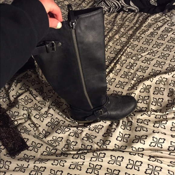 Black knee highs! - Picture 1 of 1