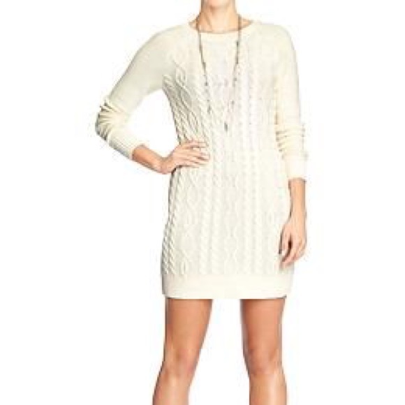 White cable knit Old Navy sweater dress
