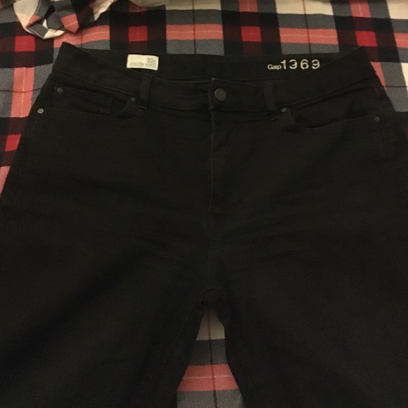 Black gap jeans