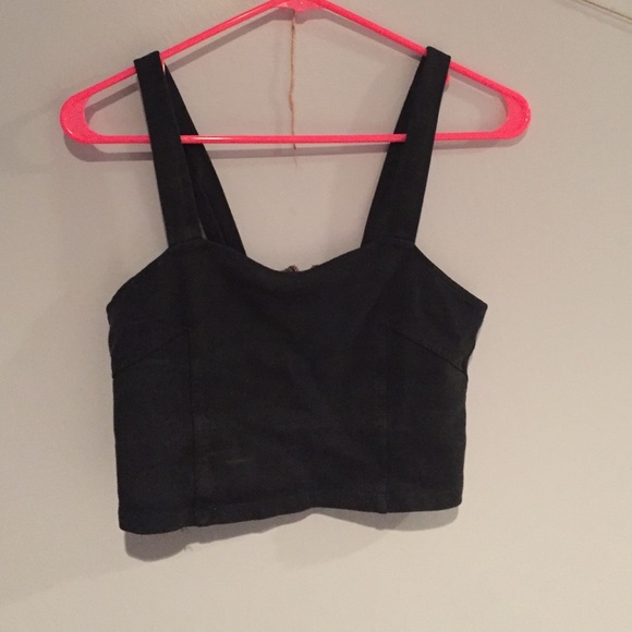 Top - Picture 1 of 2