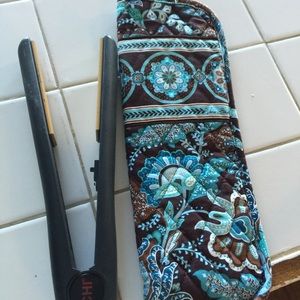 Vera Bradley Flat Iron Case