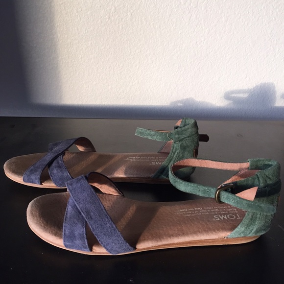 TOMS Shoes - Toms sandals