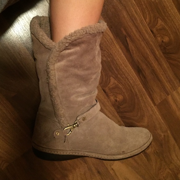 Land's End brown boots