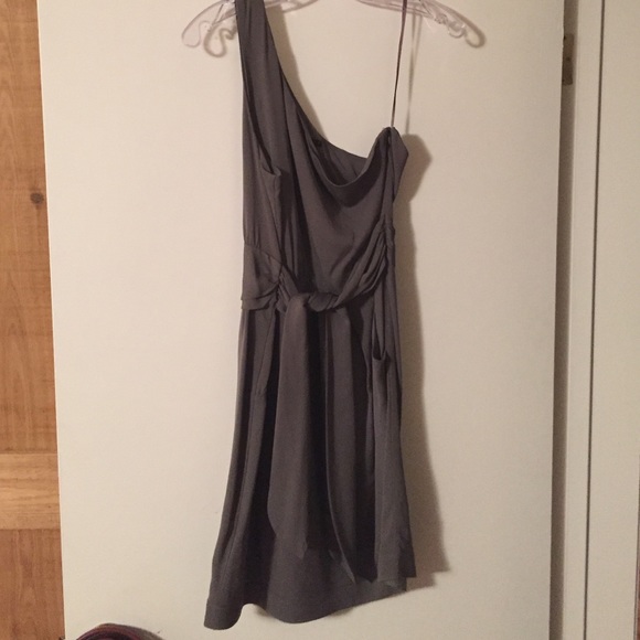 Theory Grey One Shoulder Dress WITH POCKETS!