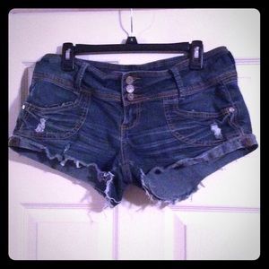 Shorts 13