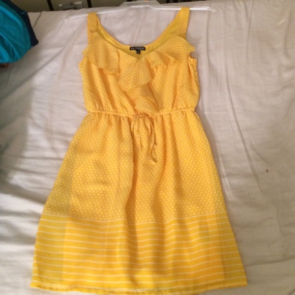 BeBop Yellow Sundress (Size SMALL)
