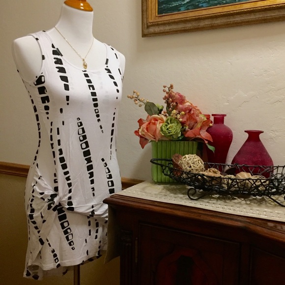 🆕🎉💥Final Sale💥🎉 Twisted Mini Dress