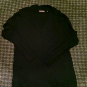 Long sleeve light weight sweater