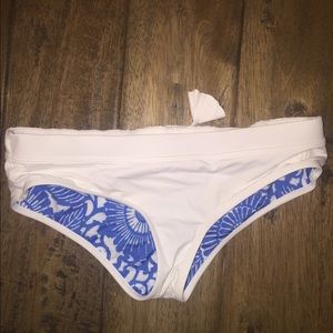 NWOT Lululemon bikini bottom