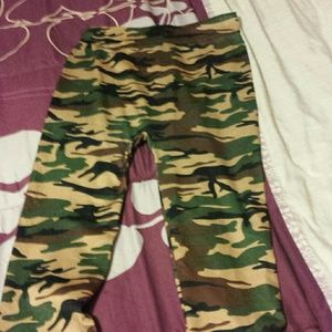 Camo tights