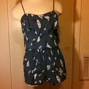 Blue feather pattern romper (w/ pockets)