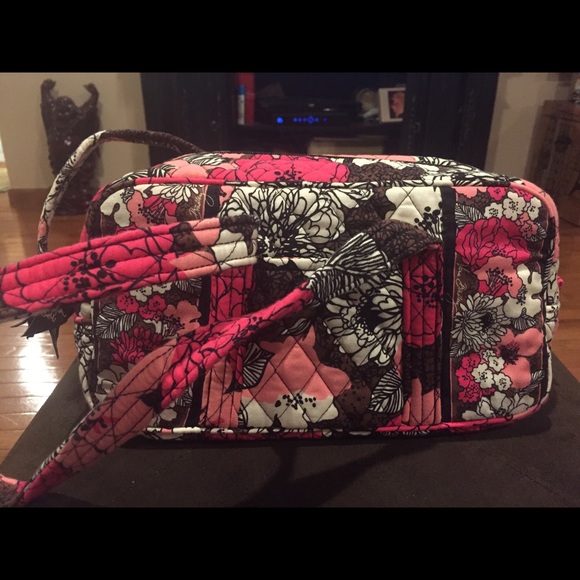 Vera Bradley 100 handbag