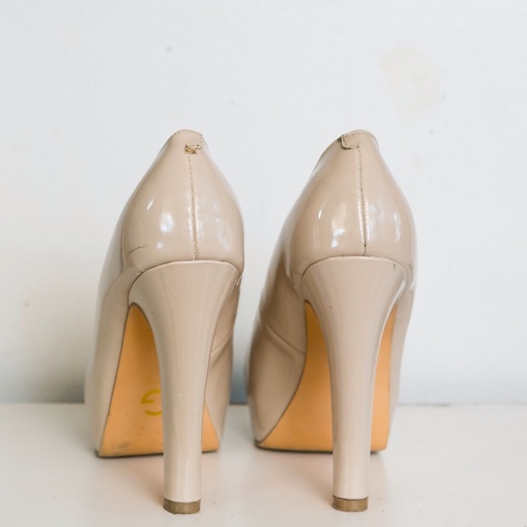 Guess "G" Platform - Picture 3 of 4