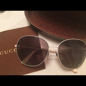 gucci sunglasses 100% authentic