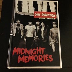 One Direction Midnight Memories Album