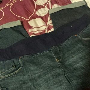 Maternity Capri pants