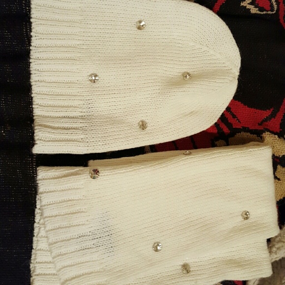 Victorias secret scarf and hat bnwt
