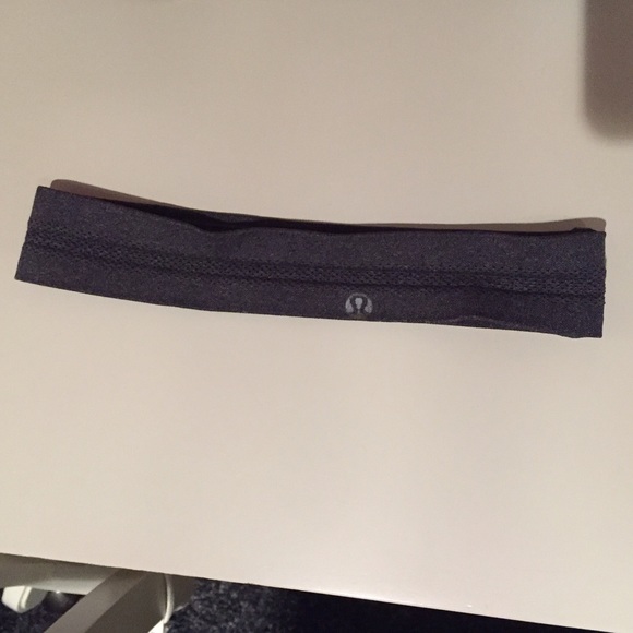 Lulu lemon head band
