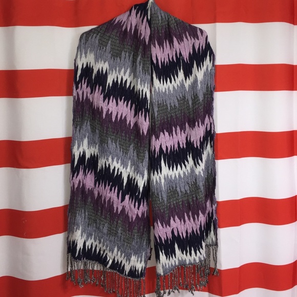 Chelsey by Joseph scarf