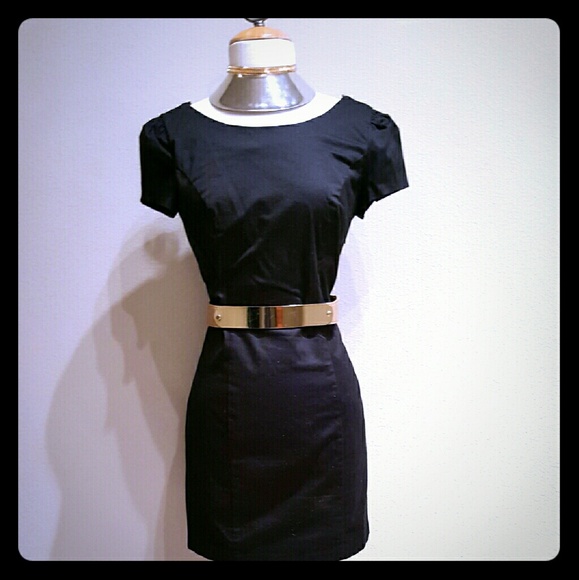 Dresses & Skirts - ♦️3 for $20♦️Little Black Dress