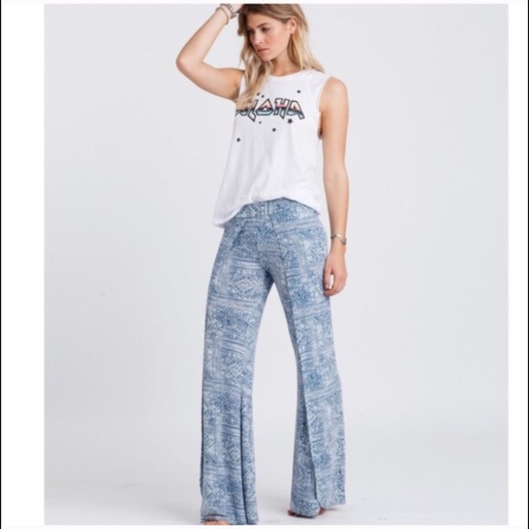 Billabong flowy beach pants