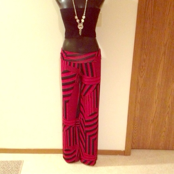 Adorable red and black palazzos! Boutique! - Picture 1 of 4