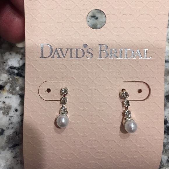 DB Pearl earrings