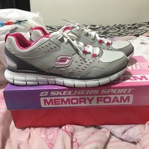 Skechers tennis shoes with memory foam