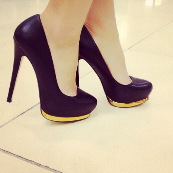 Zara black heels with gold detail