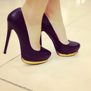 Zara black heels with gold detail