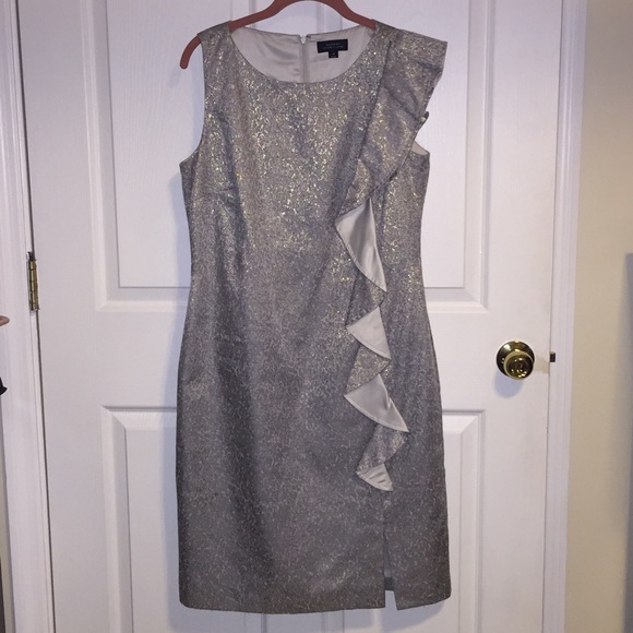 Tahari Dress NWOT