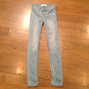 Girls Abercrombie jeans size 8 slim.