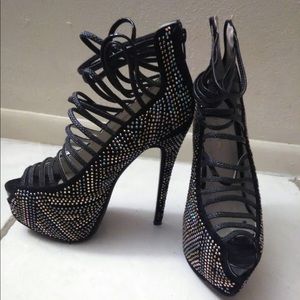 Cute Strappy Heels - image 1