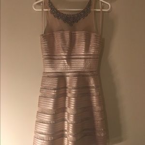Like new and with no flaws BCBG dress