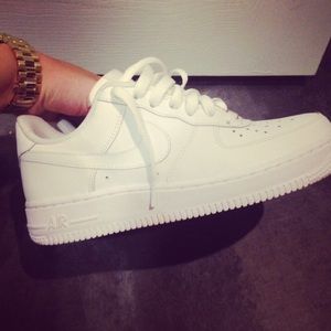 Air Force 1's size 5.5 gs 8 in women's