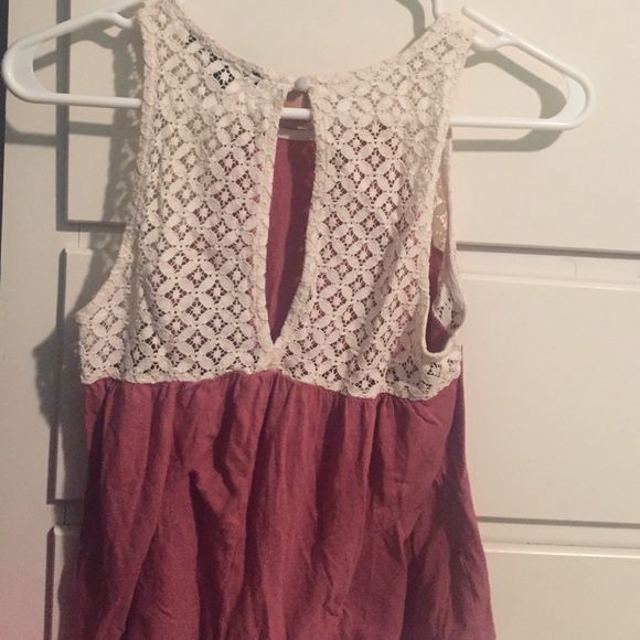 A flowey tank top - Picture 3 of 3