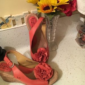 Born burnt orange wedges! Brand new no tags